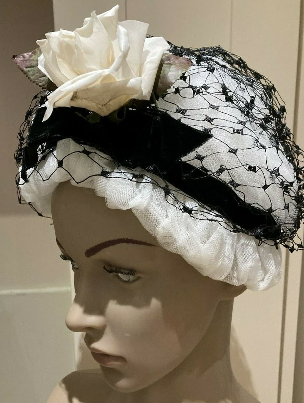 1950s White Vintage Hat with Floral & Velvet Trim + Veiling, M/L