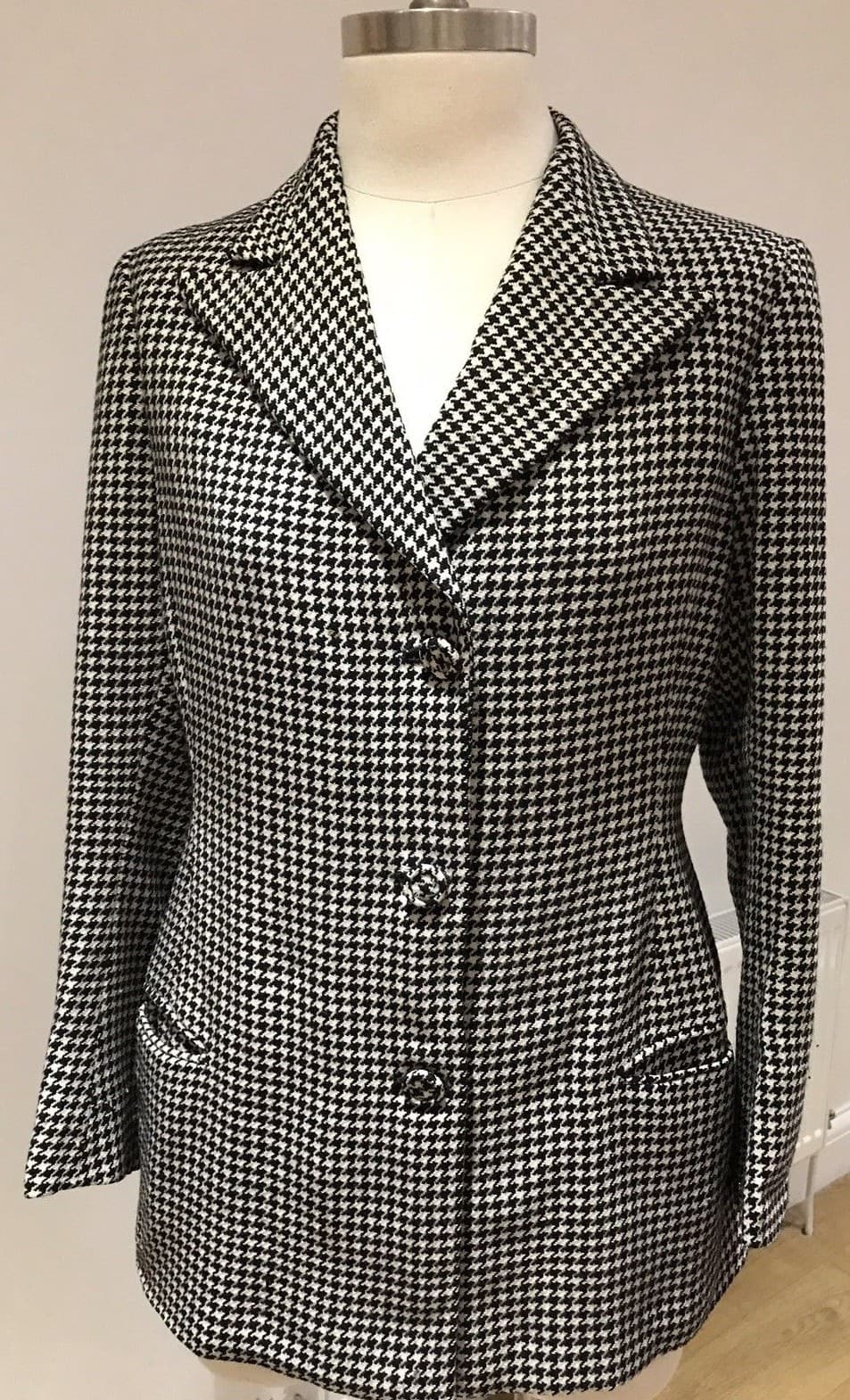 Rare Vintage 1940s Black & White Hounds Tooth Jacket, South Molton Street Tailor