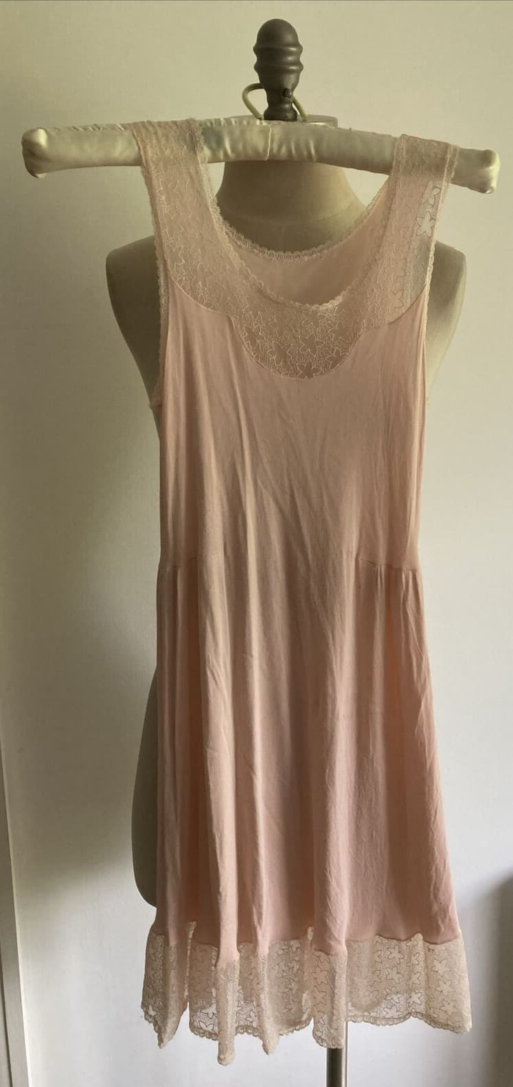 Rare Shell Pink Girl's Petticoat, Vintage 1940s/1950s, Lace Trim