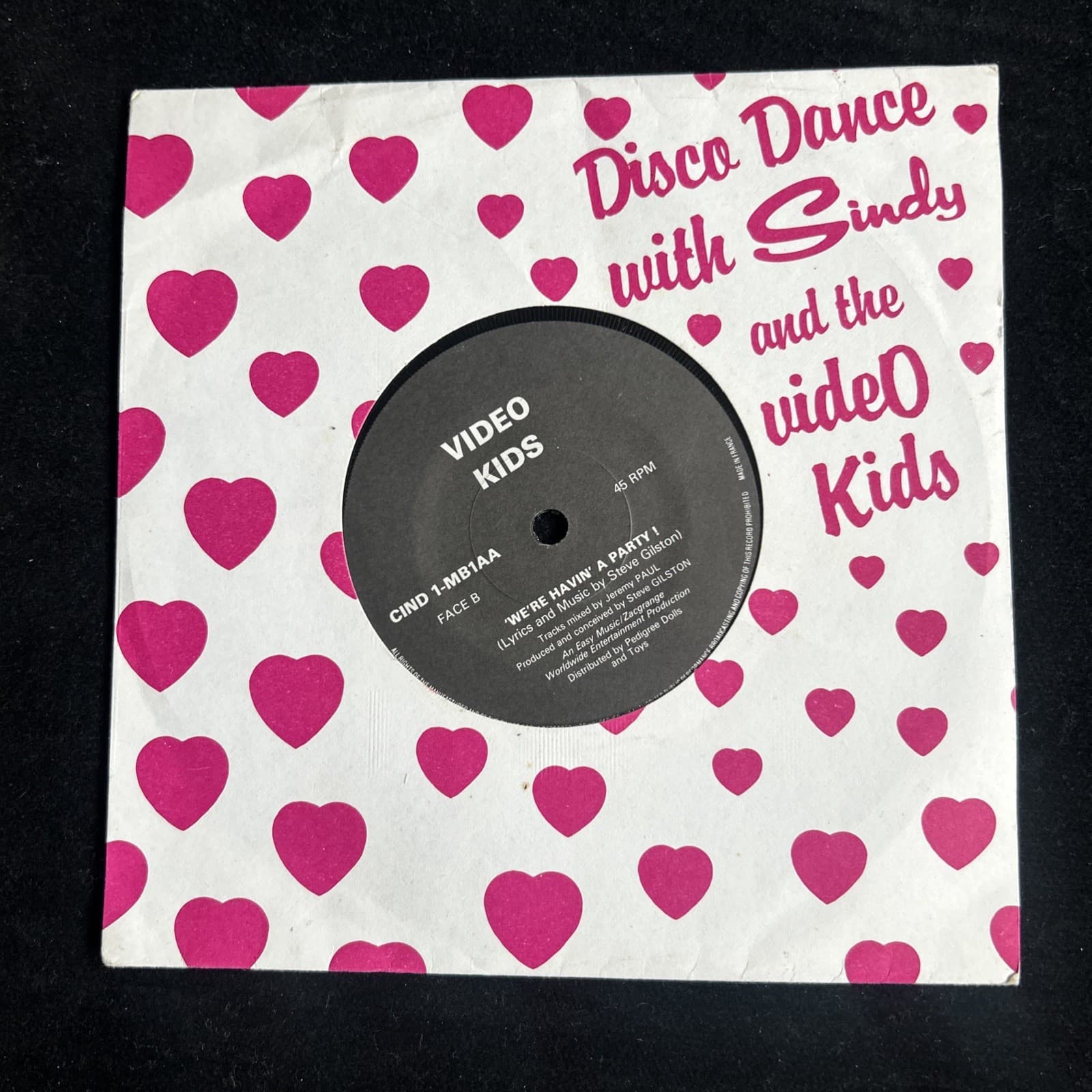 Rare Pedigree "Disco Dance with Sindy and The Video Kids",  7" Single