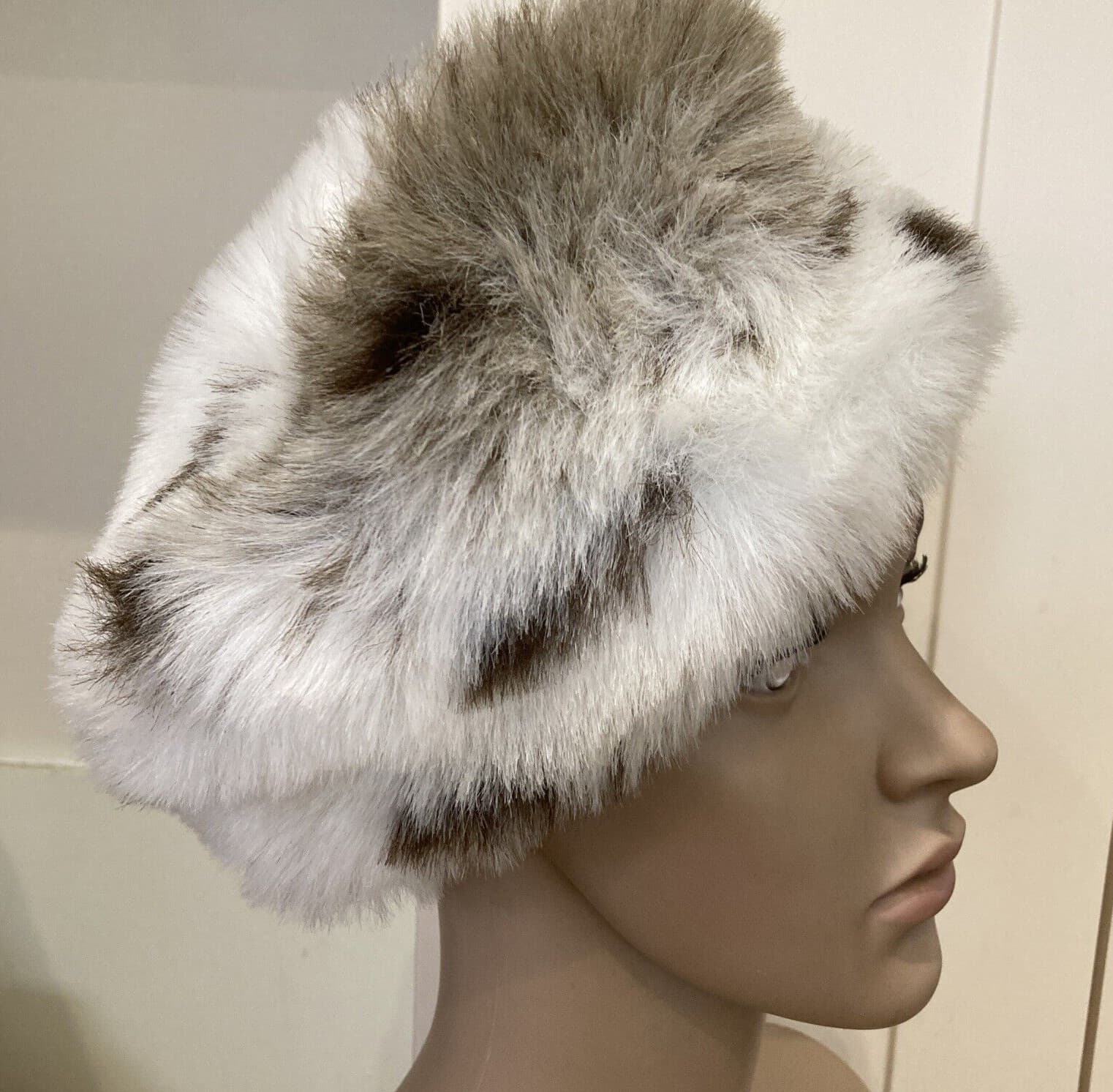 Vintage Faux Fur Hat, Small/Medium Size