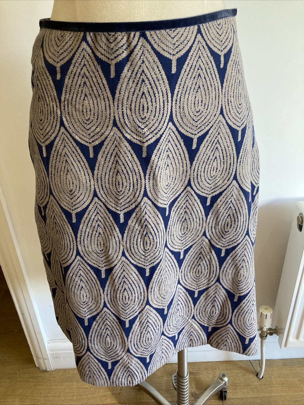 Seasalt "Pixie" Leaf Print Cotton Crepe Skirt Size 10 UK, BNWT, Velvet Trim