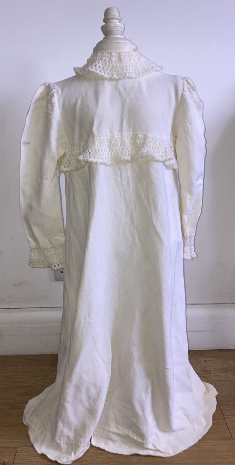 Vintage 1970s Ossie Style Girl's Moss Crepe Cream Dress, 13" pit to pit, tlc rqd