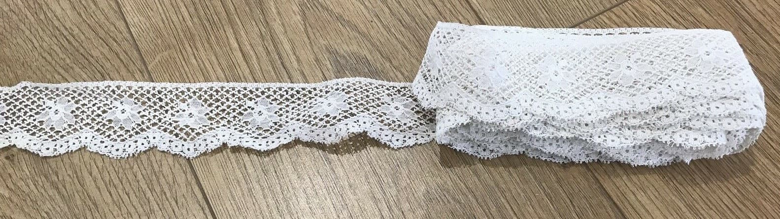 Genuine Vintage Cotton Lace Trimming for Crafts Sewing, 6 Yds x  7/8" Wide