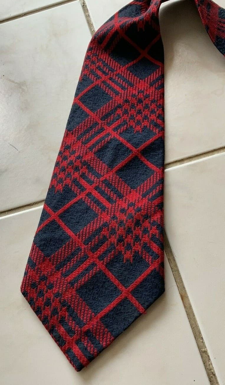 Vintage 1970s Kipper Tie by Sylvester of Edgware - 17 Patterns to choose from!