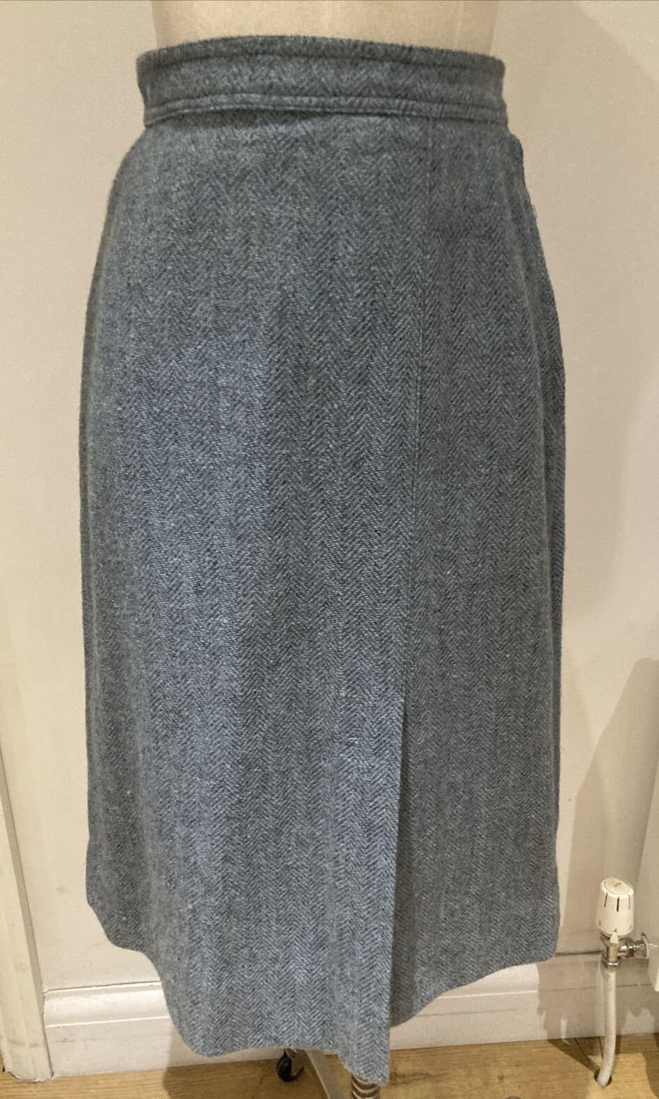 Vintage 1940s Blue/Grey Herringbone CC41 Utility Wool Skirt, Waist 13.25" across