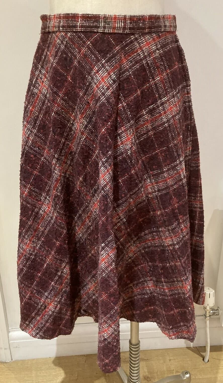 Vintage 1970s Maroon/Cream Wool Blend Plaid Skirt, Size 28" Waist by Craigmere