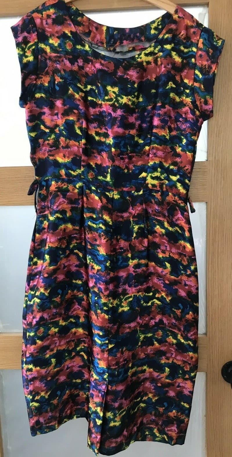 Fabulous Vintage 1950's Abstract Cocktail/Day Dress, armpit to armpit 18" approx