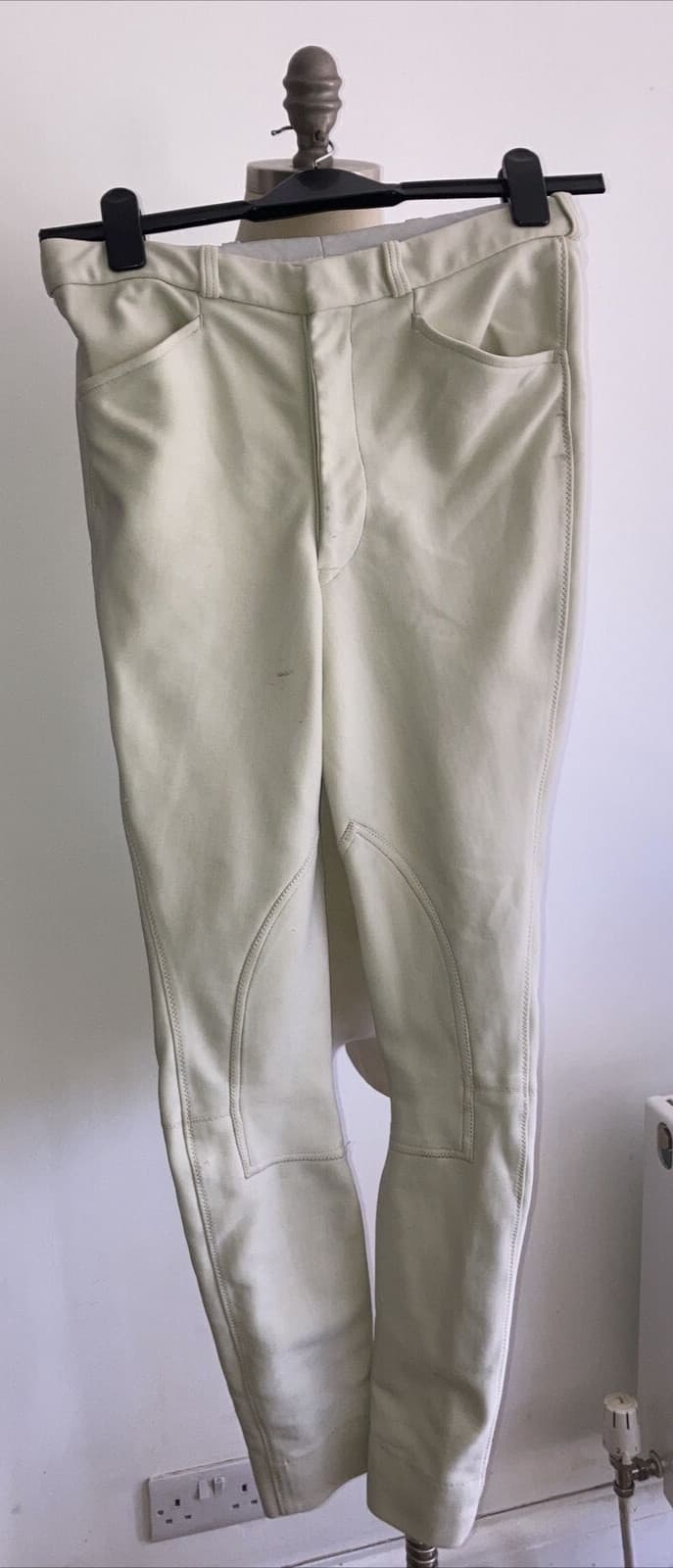 Vintage Ladies Lester Bowden of Epsom Ivory Jodhpurs - Waist 15" Across Approx.