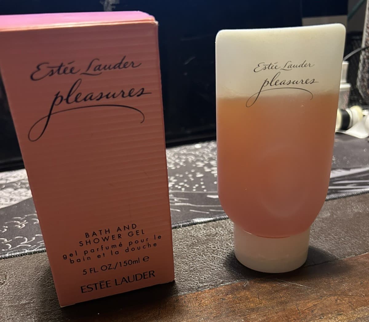 Rare Estee Lauder "Pleasures" Perfumed Bath & Shower Gel ~ 150ml/5fl oz VINTAGE