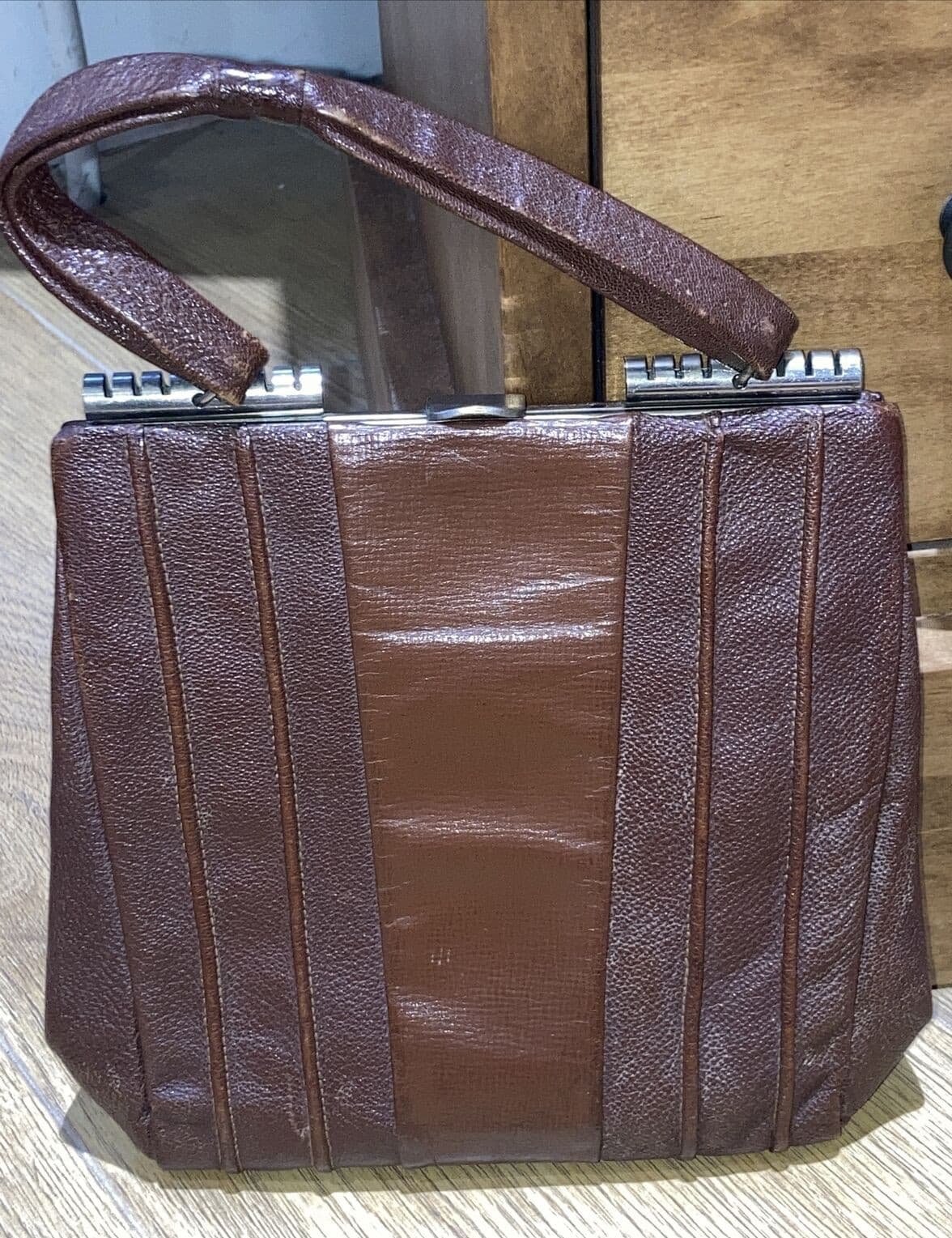 True Vintage Art Deco Brown/Chrome 1930s Top Handle Bag