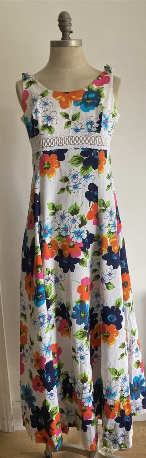 Rare 1970s Horrockses Vintage Floral on White Ground Maxi Dress, 18" pit to pit
