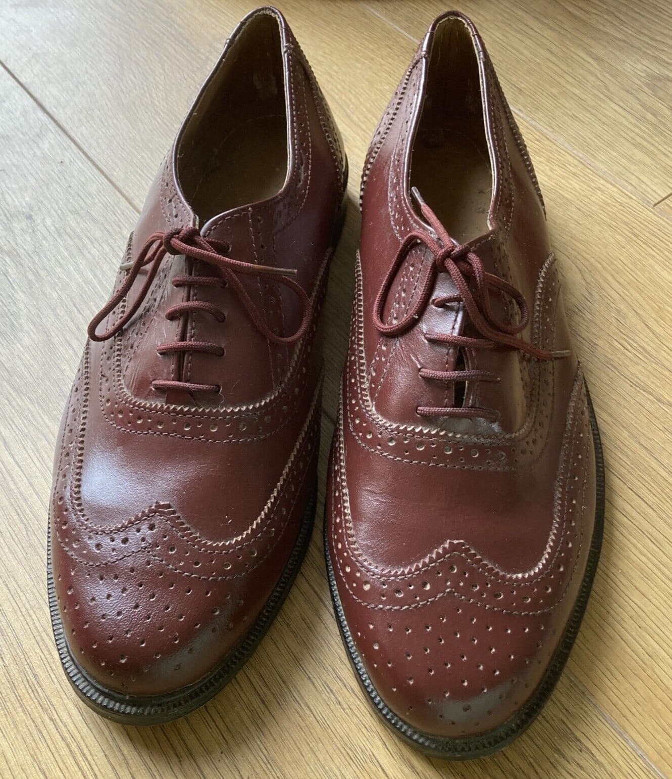 Clifford James Brown Leather Brogue Shoes UK 8,  Made in England