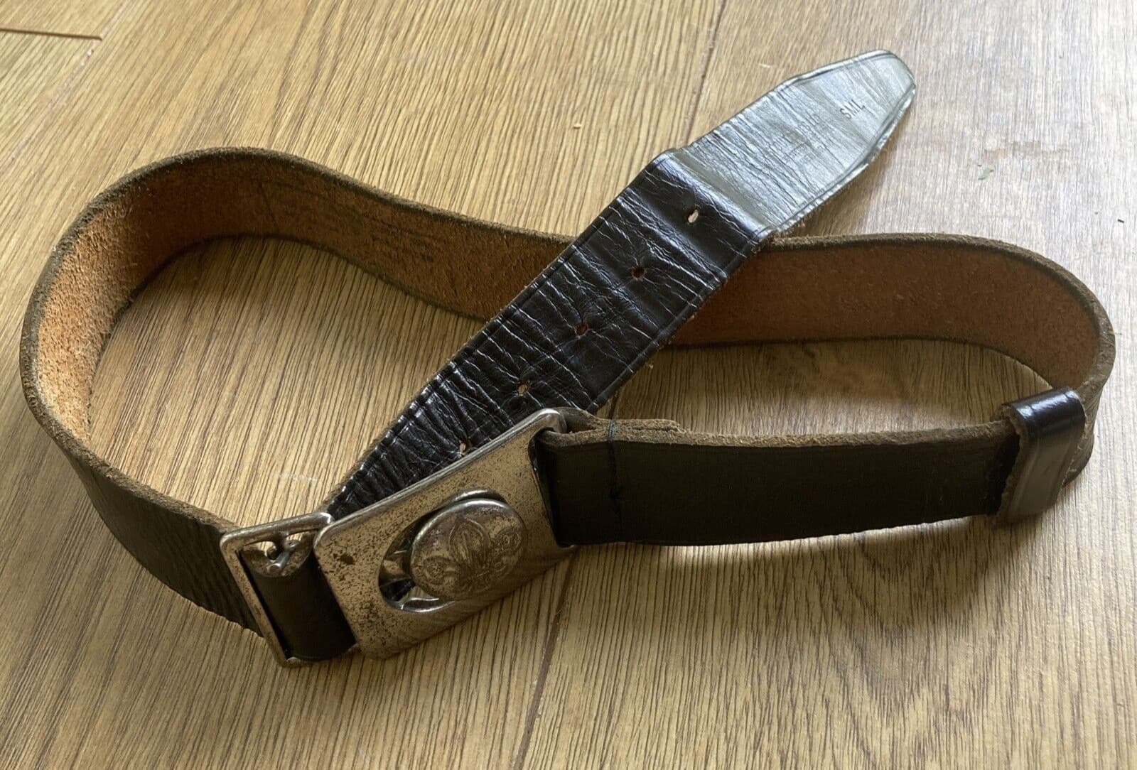 Vintage 1970s Girl Guides Brown Leather Embossed Belt