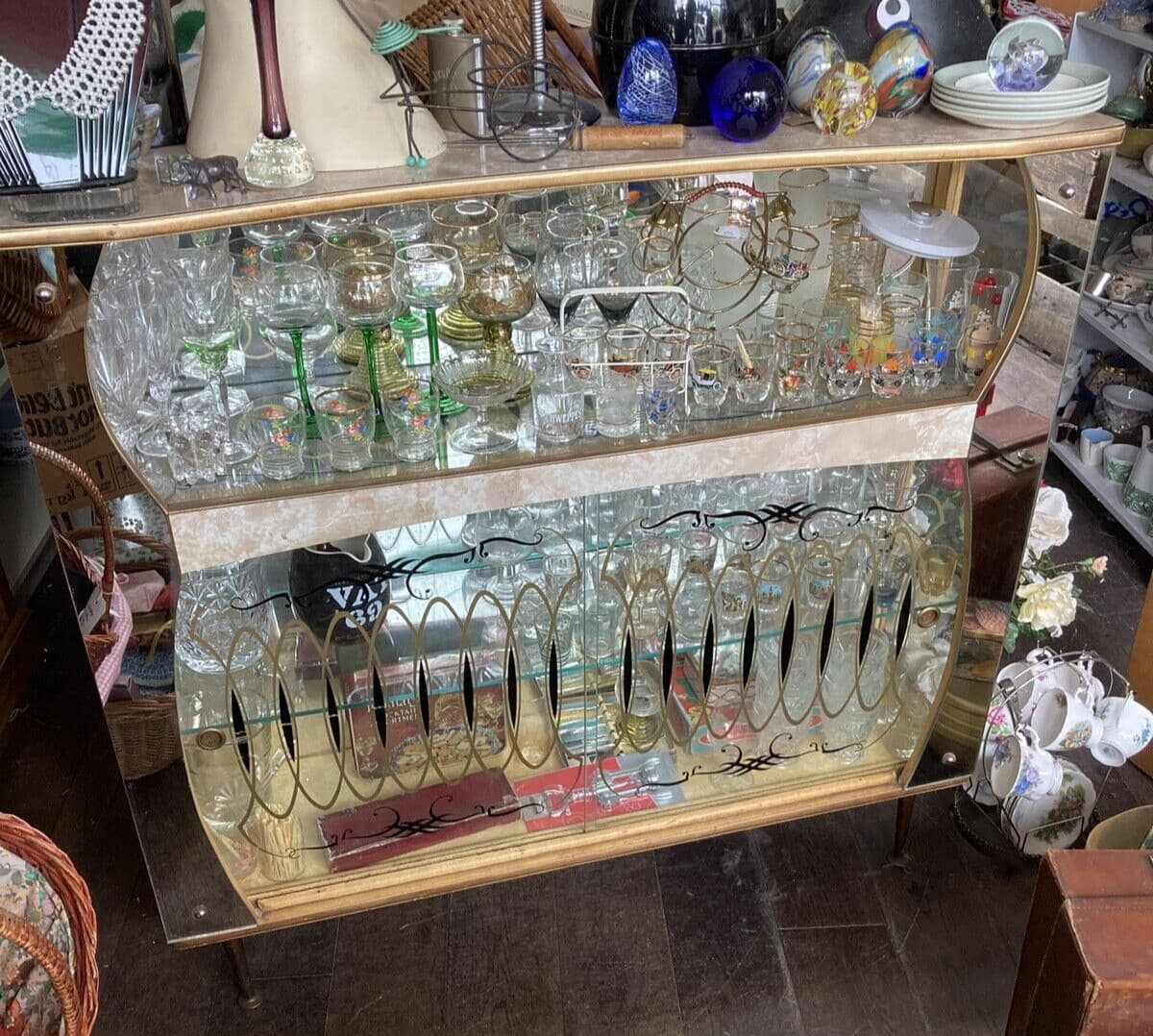 50/60s Mirrored Cocktail Showcase Drinks Cabinet