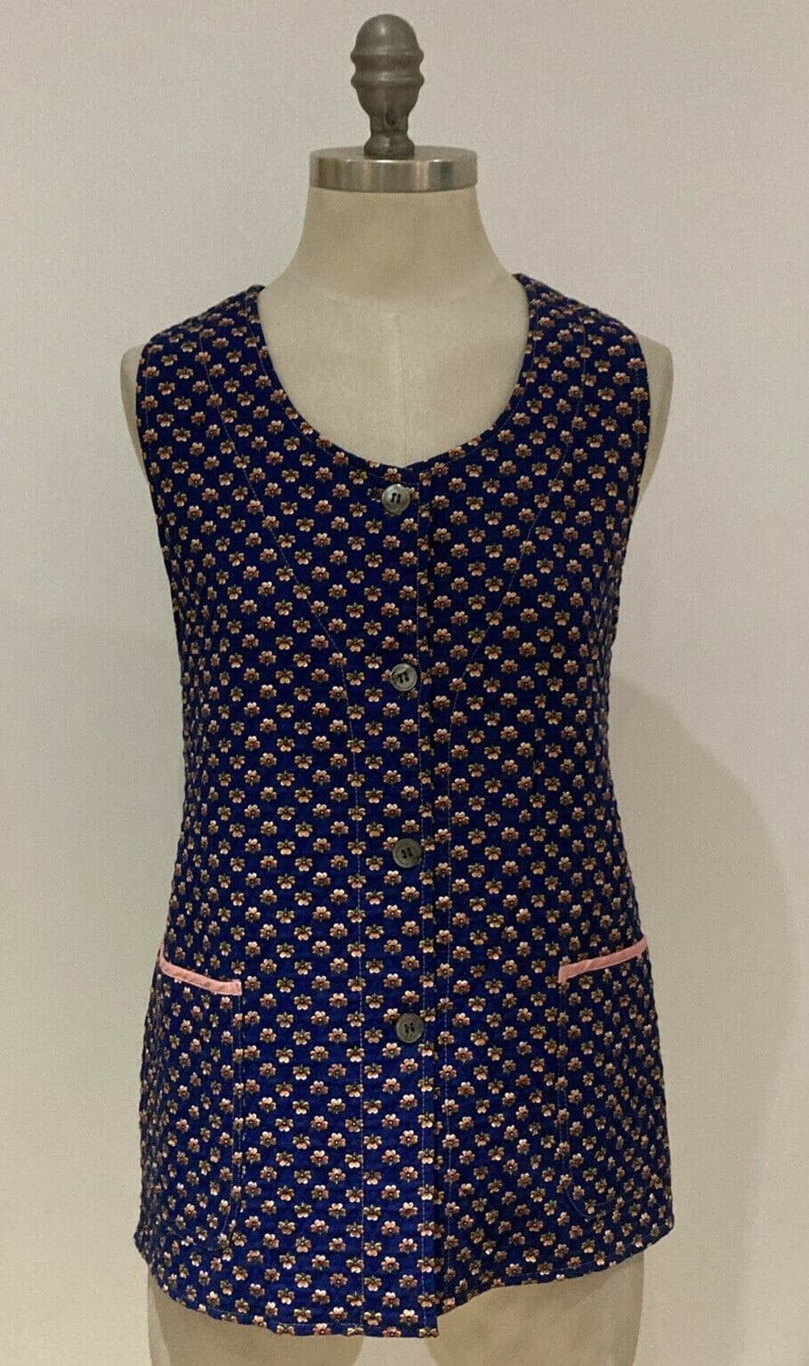 Rare Fiona Browne for Spectrum 1970s Waistcoat, 16.5" pit to pit, unworn